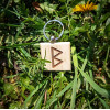 БРЕЛОК ДЕРЕВ'ЯНИЙ РУНА БЕРКАНА ККВАДРАТНИЙ (KEYRING WOODEN RUNA BERKANA SQUARE)